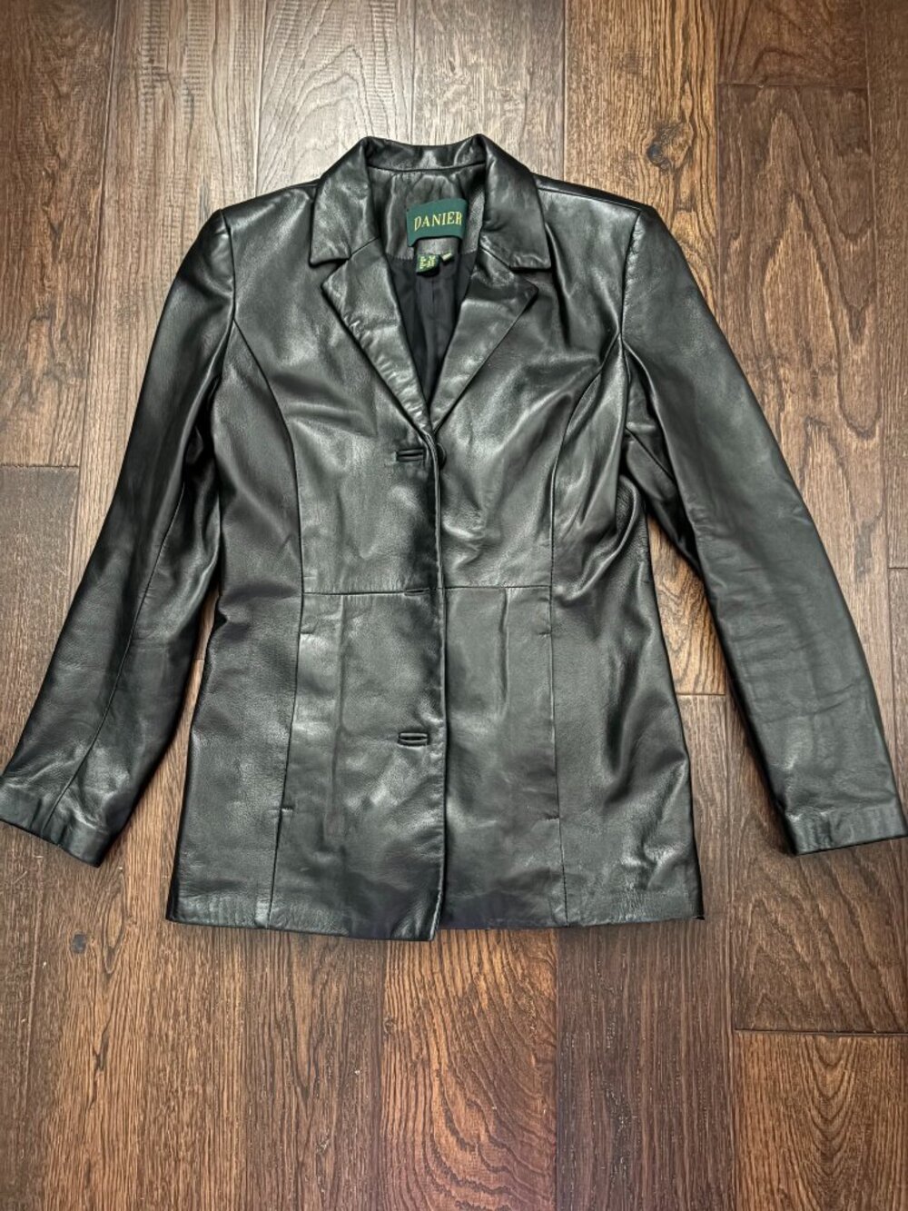 Danier Genuine Leather Black Jacket – Size Small